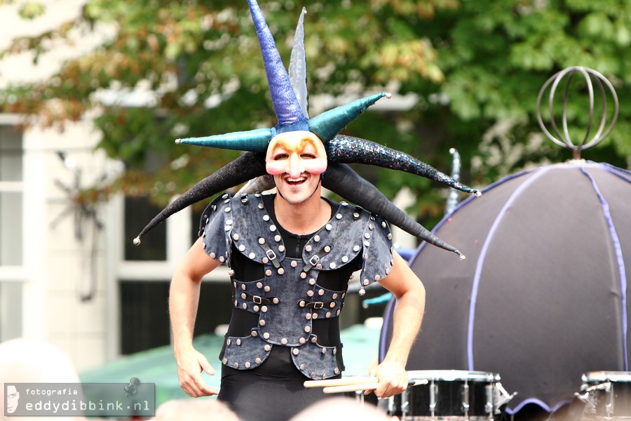 2014-07-13 Maduixa Teatre - Tam Tam (Deventer Op Stelten) 001